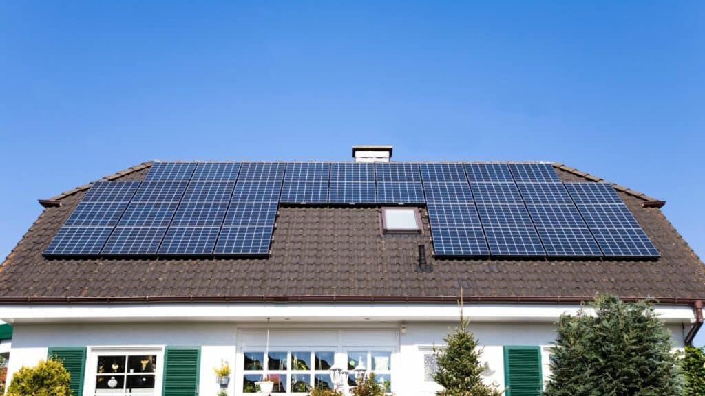 ensoleillement et la production des panneaux solaires