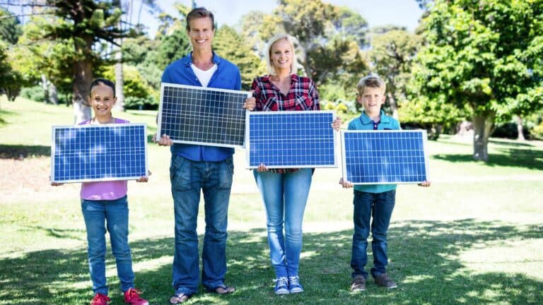 panneau solaire branchement prise