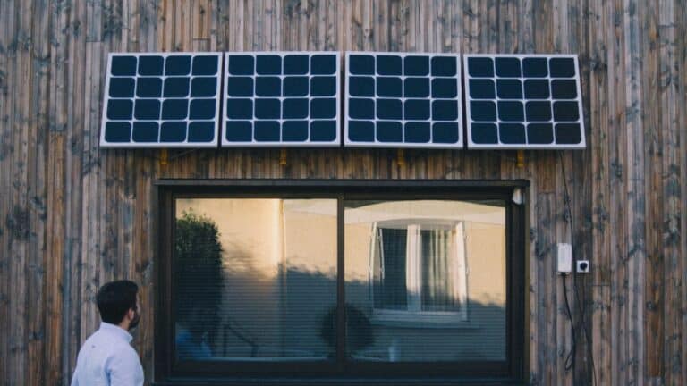 beem energy offre un kit solaire par semaine