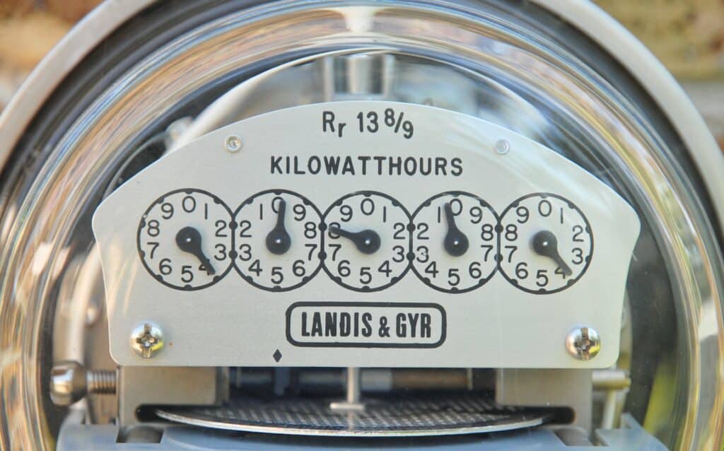 Comment choisir un compteur pour votre installation solaire ?