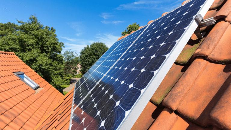 installer systeme solaire toit1.png
