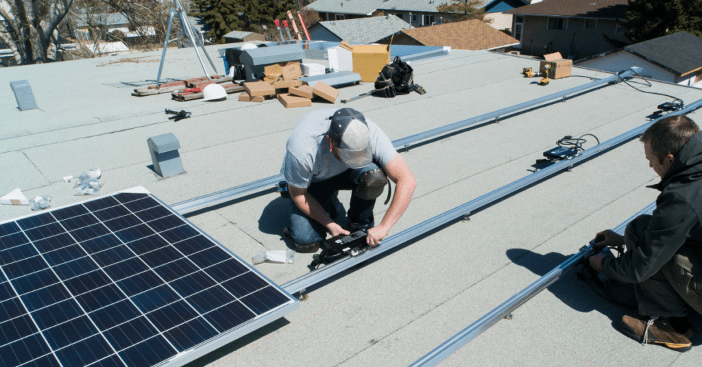 Installer soi-même ses panneaux solaires photovoltaïques