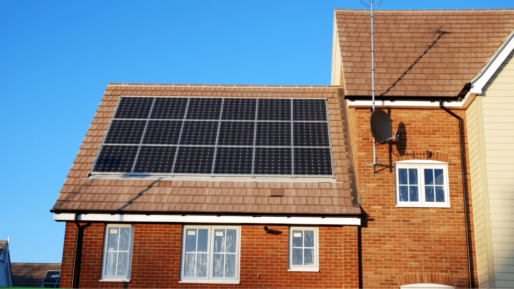 Installation des panneaux solaires