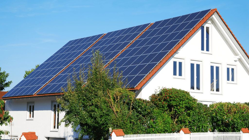 Comprendre le coût d'une installation solaire pour une maison de 300 m²