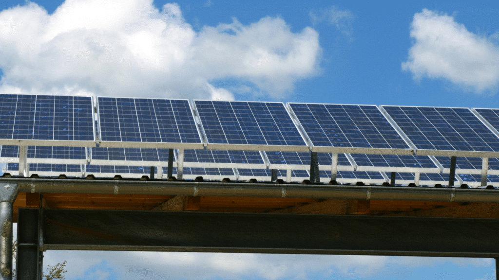 Vers une indépendance énergétique grâce aux carports photovoltaïques