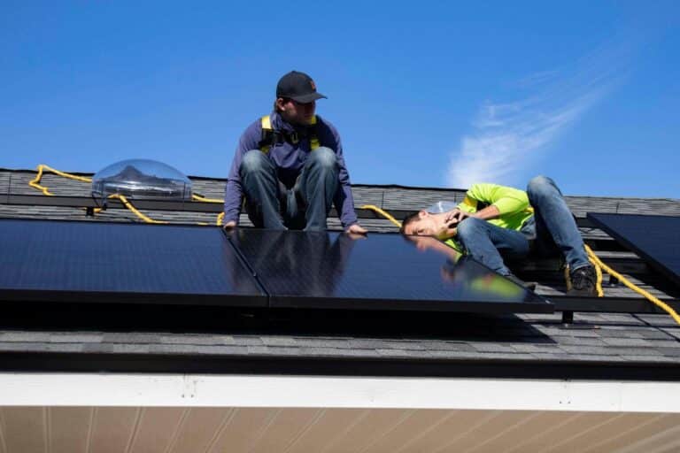 panneaux solaires et ondes électromagnétiques