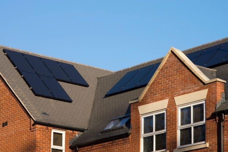 panneaux solaires investissement