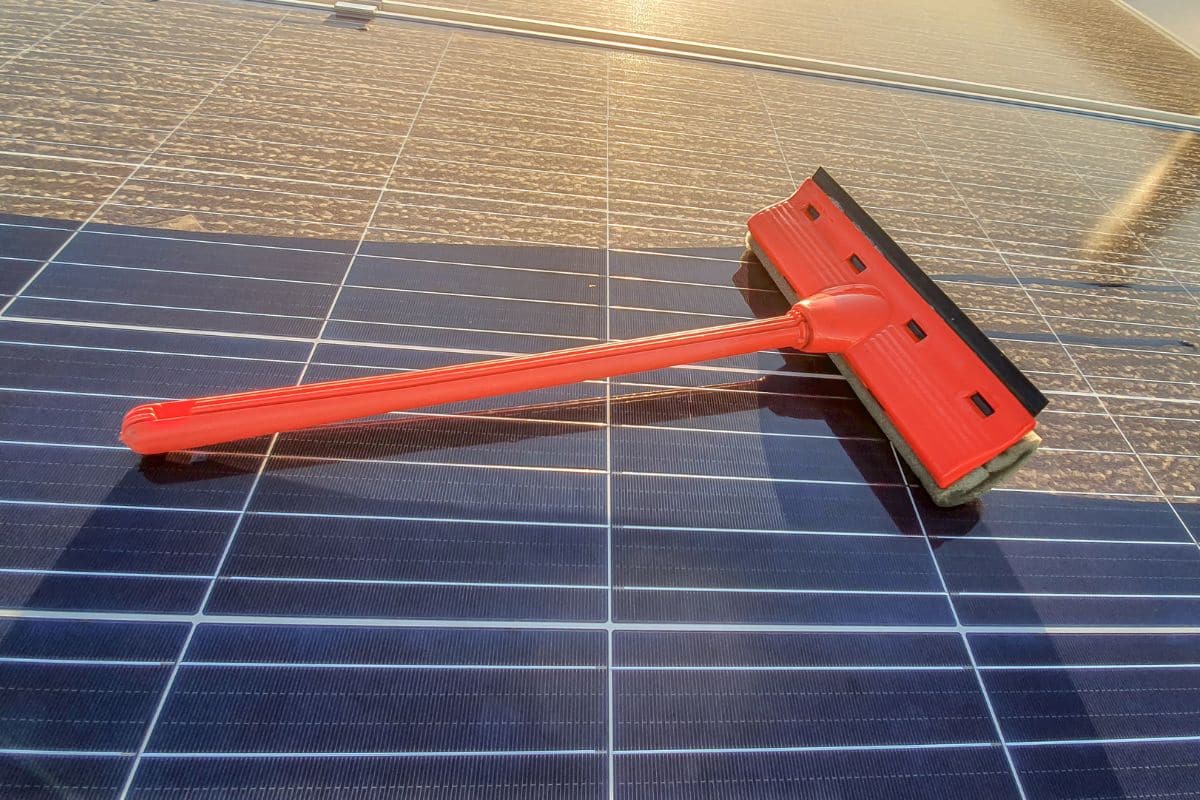 produits ménagers détruisent panneaux solaires