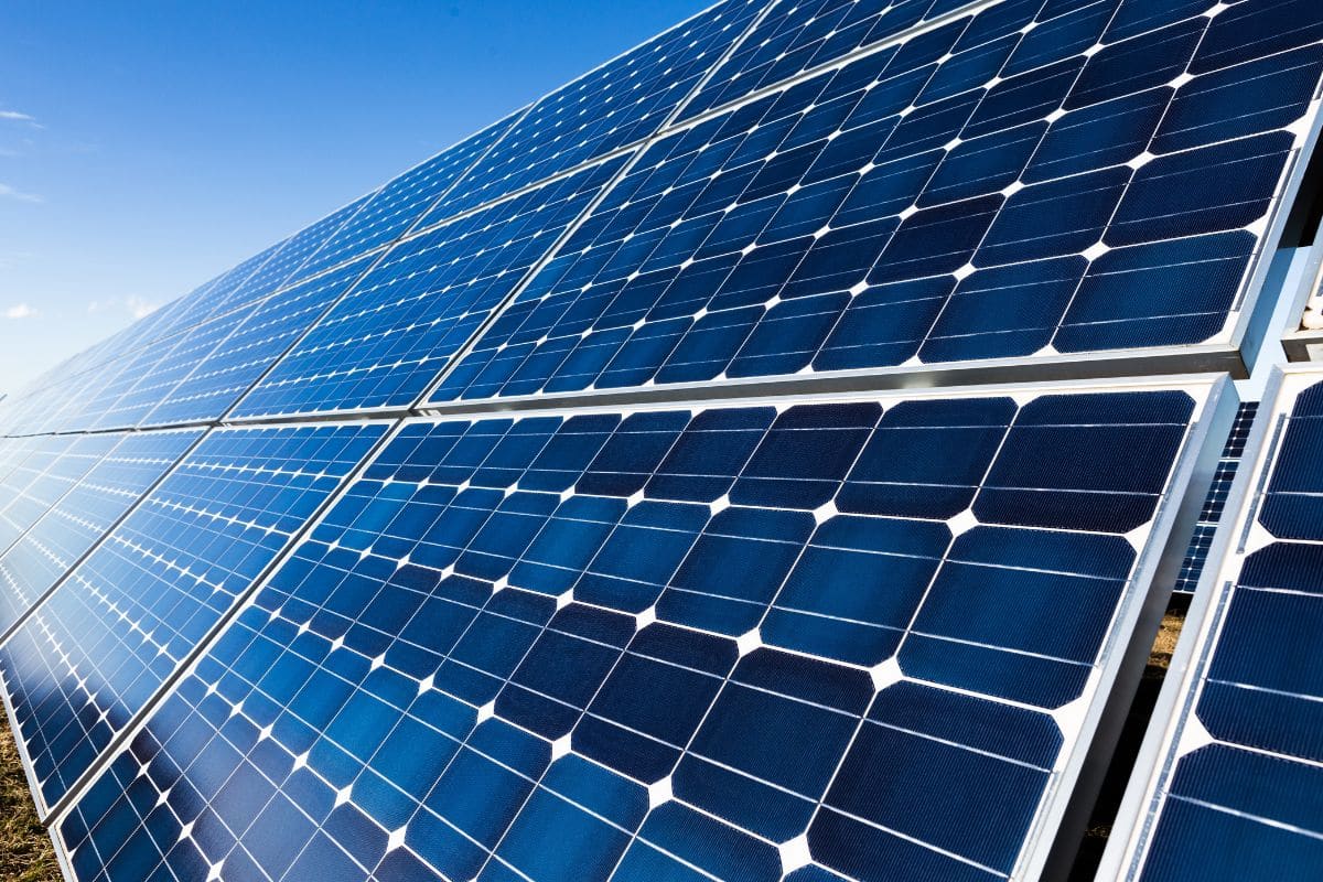 panneaux solaires à base de verre recyclé