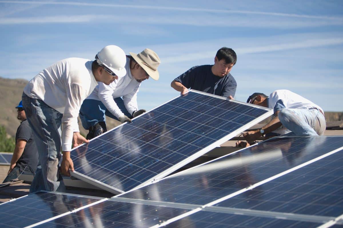 panneau solaire impact environnemental record