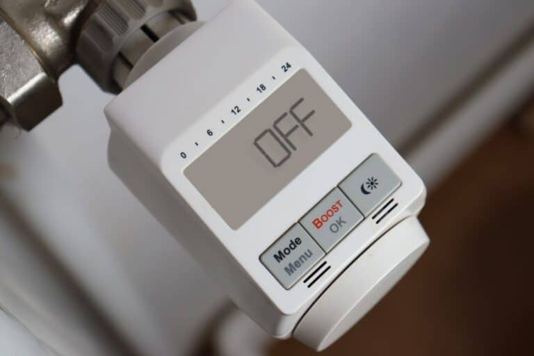 obligation thermostats programmables