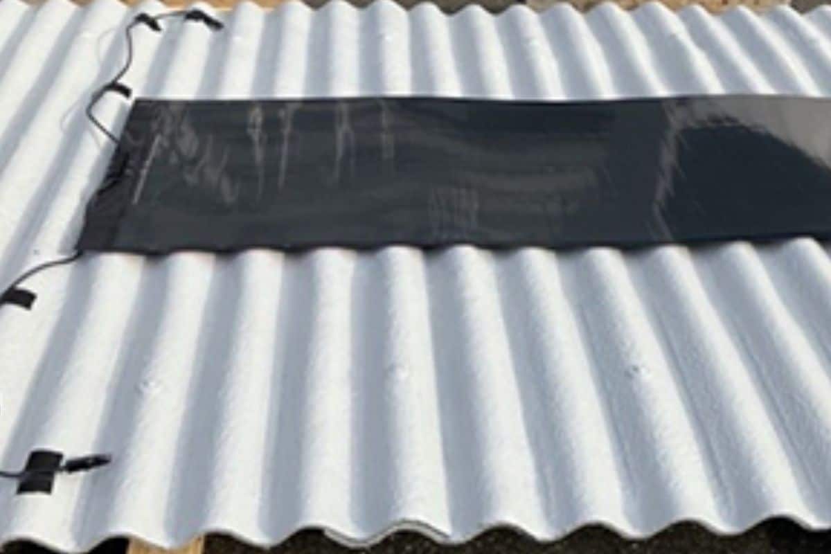 nouveau panneau solaire ultra léger pour toits (1)